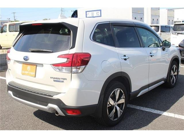 ���Ǝҗl�ւ̔̔��͂��f�肳���Ă��������܂��B �Ԍ������ԗ��̏ꍇ�́A�Ԍ����擾�������x�������z�ŕ\�����Ă���܂��B