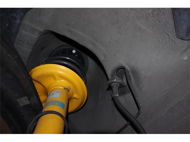 当店では成約後に、外注整備工場に点検・整備を出しています。地域で最も信頼できる仕事ができる所です!更に厳正なる走行テスト!安全・安心をテーマに納車も自宅まで気持ちよくお運びします!当店にお任せ下さい♪