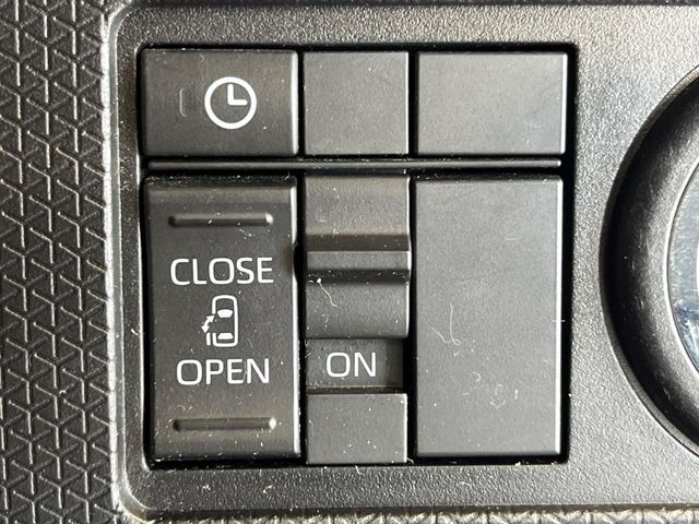 �y�p���[�X���C�h�h�A�z�X�}�[�g�L�[��^�]�Ȃ̃X�C�b�`�ŃX���C�h�h�A�̊J���\���d��������͂����ăh�A���J����K�v�������A���������q�l�ł��A�d���ו��������Ă��鎞�����N�ɊJ���߂ł��܂���