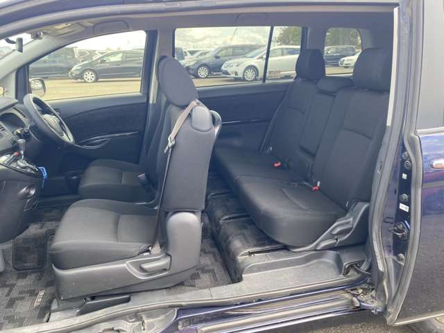 こちらのクルマは事前にオイル交換を実施しております♪