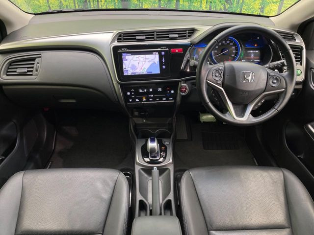 グループ総在庫数約30,000台!!全国の系列店からメーカー・車種問わずご紹介出来るので、あなたにピッタリのお車が見つかるはずです♪まずはお問い合わせ下さい☆