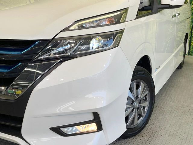 �yLED�w�b�h���C�g�z���V����ԑ��s�����ǍD�Ȏ��E���m�ۂ����S���ĉ^�]�ł��鍂�P�xLED�w�b�h���C�g�𑕔�!�_�����x�������A����d�͂��}�����Ă��܂��B