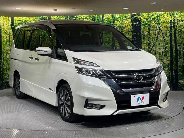 高透明度のガラス皮膜で撥水はもちろん、上質なツヤ・光沢を実現。紫外線や酸性雨から大切な愛車を保護し、色あせ・劣化を防止。「弾スプラッシュコート」、「弾プリミッサコート」からお選びいただけます。