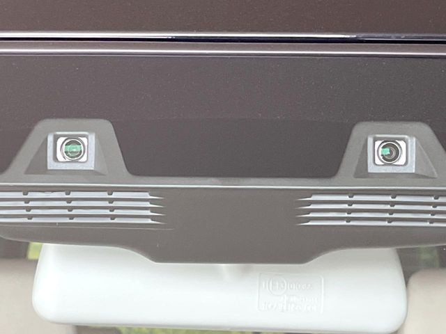 【スズキ セーフティサポート】走行中に前方の車両等を認識し、衝突しそうな時は警報とブレーキで衝突回避と被害軽減をアシスト。より安全にドライブをお楽しみいただけます。