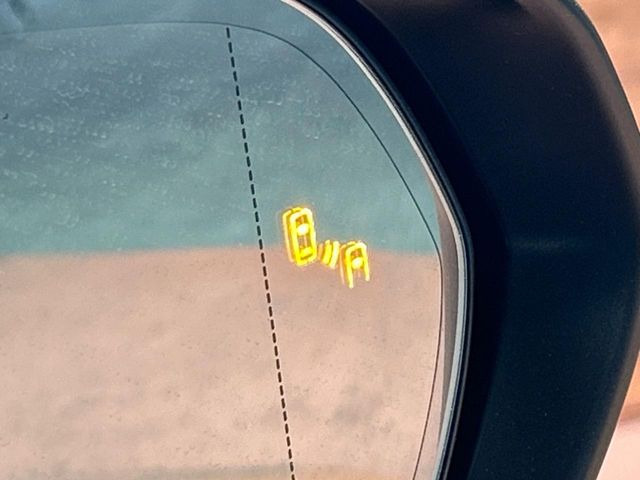 �y�u���C���h�X�|�b�g���j�^�[�z���s���A�h�A�~���[�̎��p�ɂȂ�₷���ӏ��Ɍ㑱�Ԃ��ڋ߂���ƃT�C�h�~���[�̃����Y�Ɍx����\��!�h���C�o�[�ɒ��ӊ��N�����Ă���܂��B