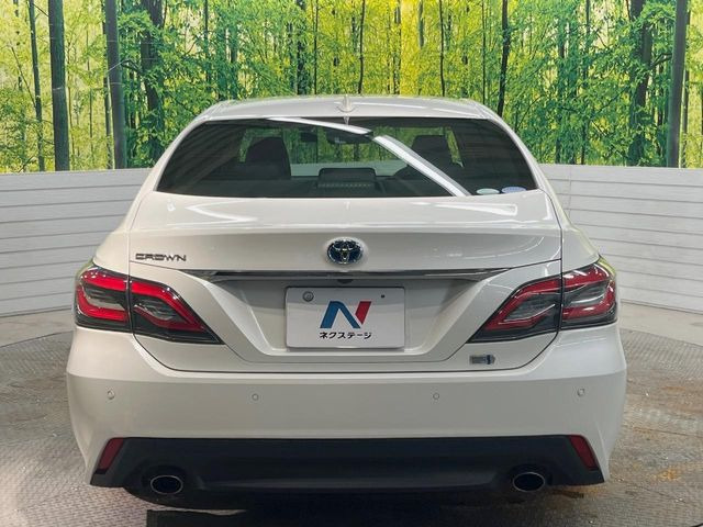 安心の最長10年・走行無制限保証(有償)をご用意。保証内容も充実はもちろん、無料点検&オイル交換や、年中無休の全国・24時間ロードサービスも付帯されておりますのでご安心下さい。