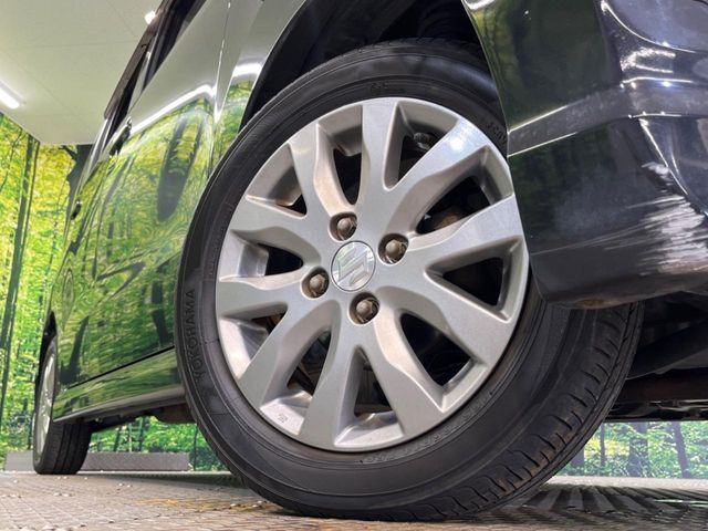 �y����14�C���`�A���~�z�C�[���z�O�ςɃ}�b�`���������A���~�z�C�[���𑕒����Ă���܂��B�e��ЊO�A���~�z�C�[����A�X�^�b�h���X�^�C�����戵�����Ă���܂��B���񂲑��k����������