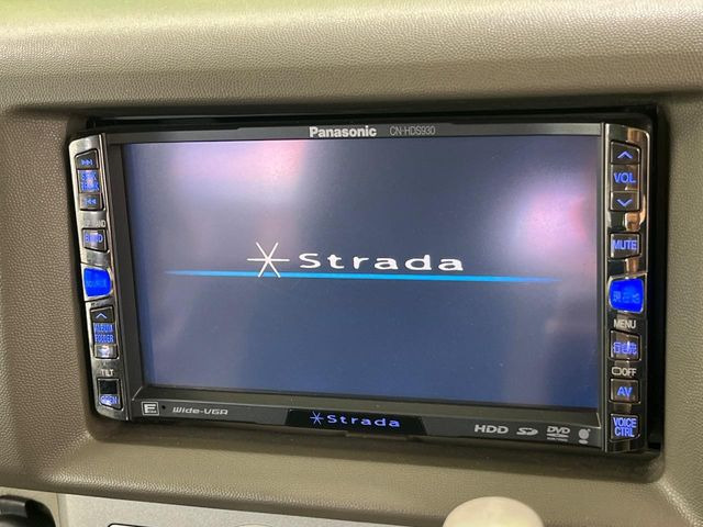 【ナビゲーション】使いやすいナビで目的地までしっかり案内してくれます。各種オーディオ再生機能も充実しており、お車の運転がさらに楽しくなります!!