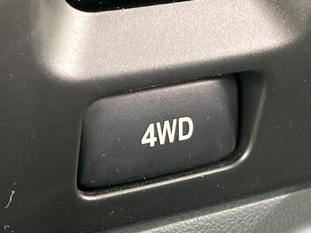 4WD�̂��Ԃł��̂ŁA�ᓹ�ł����S�ł���~��n�n��ɂ��Z�܂��̕��ȊO�ɂ��A�E�B���^�[�X�|�[�c����̕���~��n��֋A�Ȃ����@�������ɂ���������!