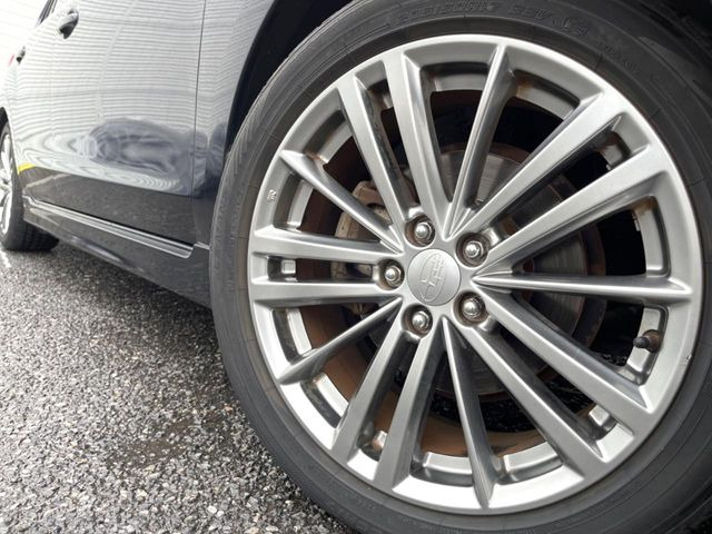 �y����17�C���`�A���~�z�C�[���z�O�ςɃ}�b�`���������A���~�z�C�[���𑕒����Ă���܂��B�e��ЊO�A���~�z�C�[����A�X�^�b�h���X�^�C�����戵�����Ă���܂��B���񂲑��k����������