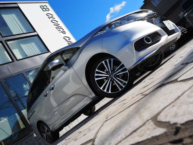 ���Ԃ̏�ԂŋC�ɂȂ镔�����������܂�����A���[���ɂČf�ڒ��ȊO�̉摜�⓮��������肷�邱�Ƃ��\�ł�!�J�[�Z���T�[�o�R�ɂĂ��₢���킹�������A���ڃ��[��:world_clovercars@yahoo.co.jp�܂ł��A����������