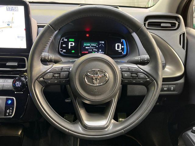 �y�����v�����X�e�A�����O�z�㎿�Ȋv���g�p���邱�ƂŁA��ɂ����������݂ƂĂ��^�]���₷���n���h���ł���