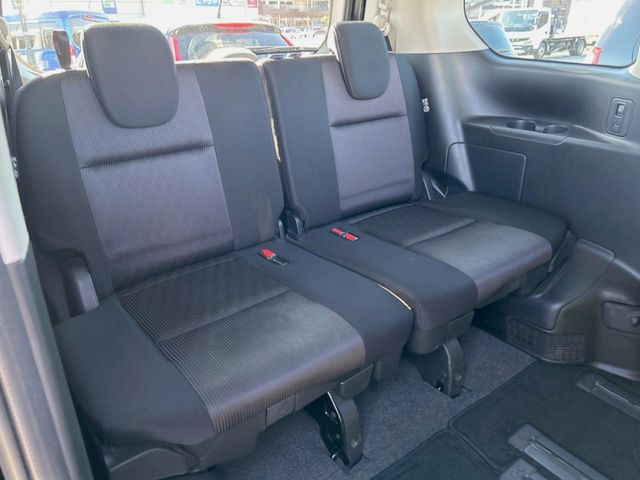 3��ڃV�[�g�͂�������ԗǍD����l�ł��������ƍ����Ē����܂��̂ŁA��l���ł̂��o���������N���N�ł��􂲉Ƒ��ŁA�C�̒m�ꂽ���ԂŁA�h���C�u�ɍs���̂��y���݂ł��ˁ�