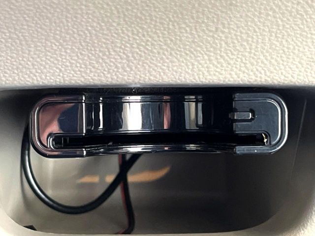 【ETC】高速道路の料金所をストレスなく通過!話題のスポットやサービスエリアに多い「スマートIC」利用時は必須のアイテムです。当店でセットアップを実施、ご納車当日からすぐにご利用いただけます!