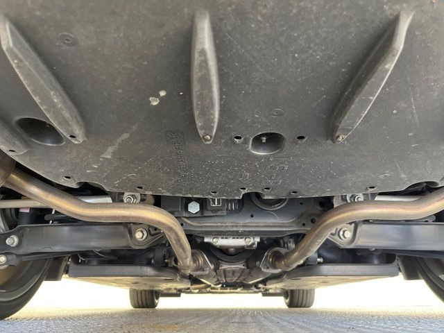 下回りがきれいなうちに、防錆加工の施工がオススメ。降雪地域はもちろん、沿岸部にお住いの方や、趣味でマリン・ウィンタースポーツをされる方にご好評いただいております。