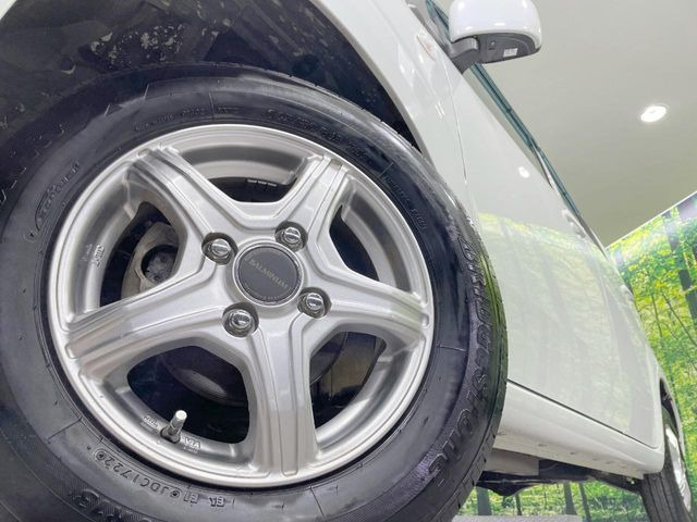 �y13�C���`�A���~�z�C�[���z�O�ςɃ}�b�`�����A���~�z�C�[���𑕒����Ă���܂��B�e��A���~�z�C�[����A�X�^�b�h���X�^�C�����戵�����Ă���܂��B���񂲑��k����������