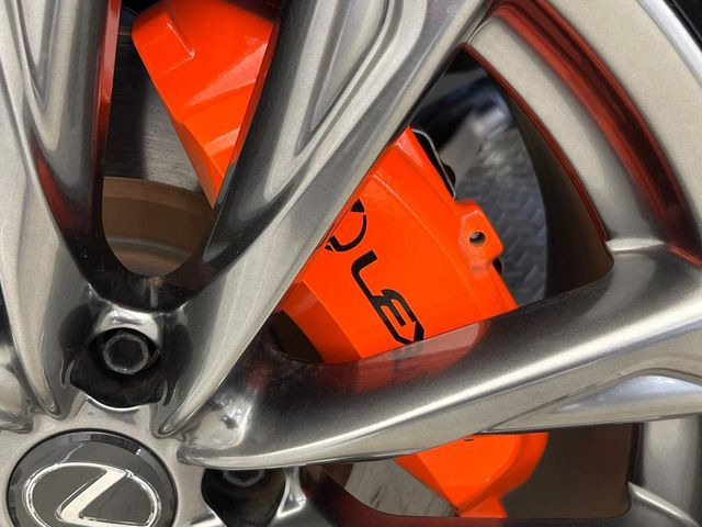 オレンジキャリパー装備しております!!