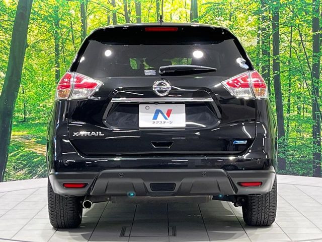 安心の最長10年・走行無制限保証(有償)をご用意。保証内容も充実はもちろん、無料点検&オイル交換や、年中無休の全国・24時間ロードサービスも付帯されておりますのでご安心下さい。