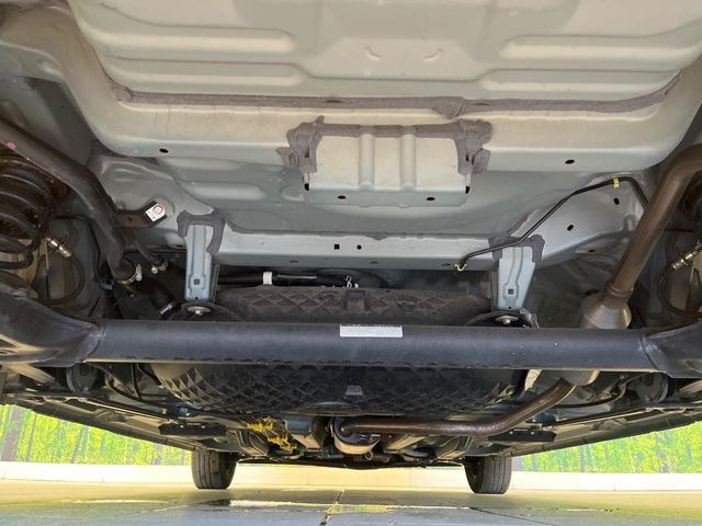 下回りがきれいなうちに、防錆加工の施工がオススメ。降雪地域はもちろん、沿岸部にお住いの方や、趣味でマリン・ウィンタースポーツをされる方に大変好評いただいております。