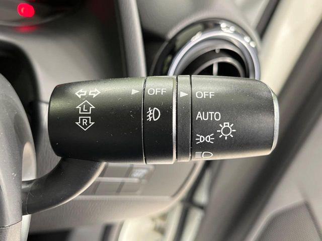 �y�I�[�g���C�g�z����̖��邳�ɉ����Ď����Ńw�b�h���C�g�̓_���E�������ł���@�\�ł�!���C�g�̕t���Y��E�����Y��Ȃǂ������Ȃ�A�J�̓���[���̑��s�����S!�g���l���ʉߎ����֗��ł��ˁ�