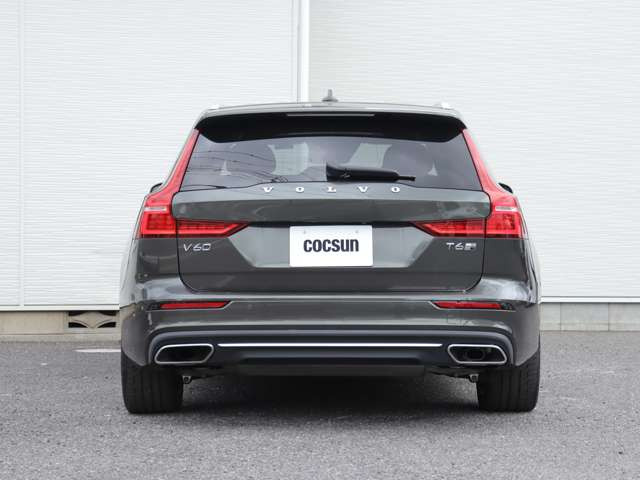 ���s�^�G���W���ɂ̓{���{�̔F�؂��擾����MOTUL�̍����I�C��SPECIFIC RBS0-2AE(0W-20)���g�p���܂��B