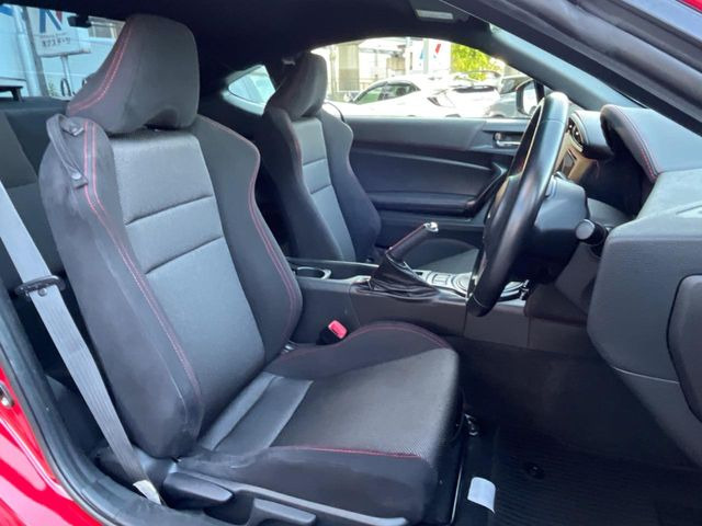 �h���C�o�[�ɂ���ĉ^�]���₷���|�W�V�����͈قȂ�A���̎Ԃ͂ǂ��Ȃ̂��s���Ȃ��Ƃ�����܂���ˁB�C�ɂȂ邨�Ԃ͓X���ŏ�荞��ł��m�F���������܂���