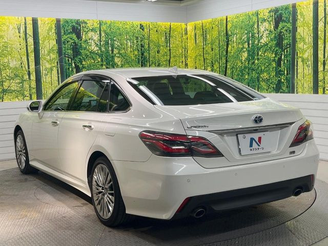 ☆全国のネクステージからお取り寄せが可能※!遠方の店舗に展示してあるクルマが気になる場合も、最寄りの店舗でご覧いただくことが可能です!是非私たちに要望をお聞かせください!※別途費用