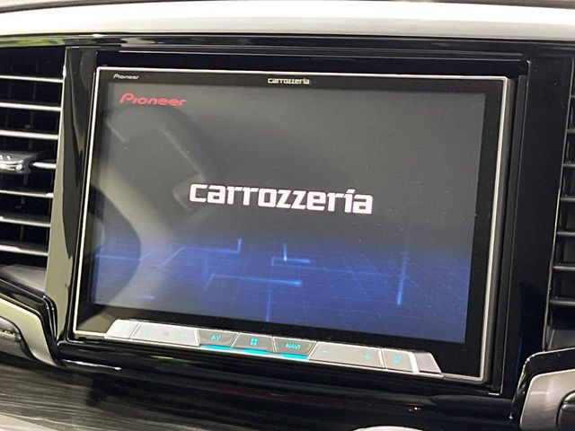 �y���ʃi�r�z�l�C�̑�^8�C���`�i�r�𑕔��B���݊��̂�����ʂ̓C���p�N�g��!�i�r���p���̃}�b�v�\���͌��₷���A�e���r��DVD�͗Տꊴ���A�b�v!�����̃h���C�u���O�b�Ɗy�����Ȃ�܂���