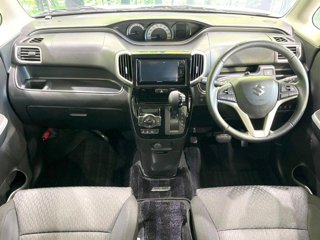 グループ総在庫数約30,000台!!全国の系列店からメーカー・車種問わずご紹介出来るので、あなたにピッタリのお車が見つかるはずです♪まずはお問い合わせ下さい☆