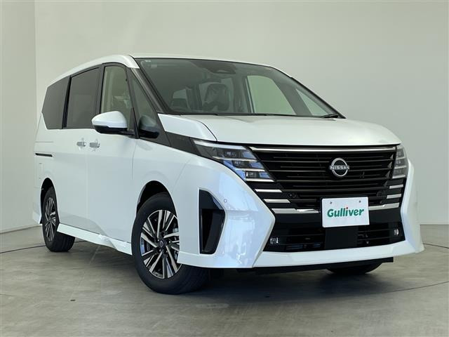 セレナ1.4 e-POWER ハイウェイスターV