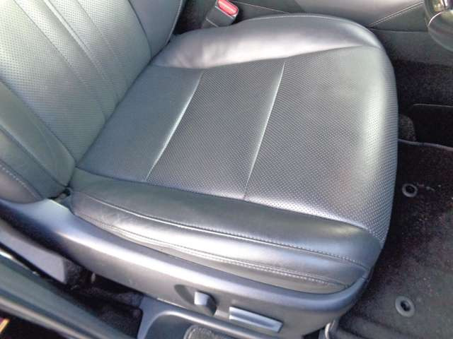 アルファードハイブリッド 2.5 エグゼクティブ ラウンジ S E-Four 4WD