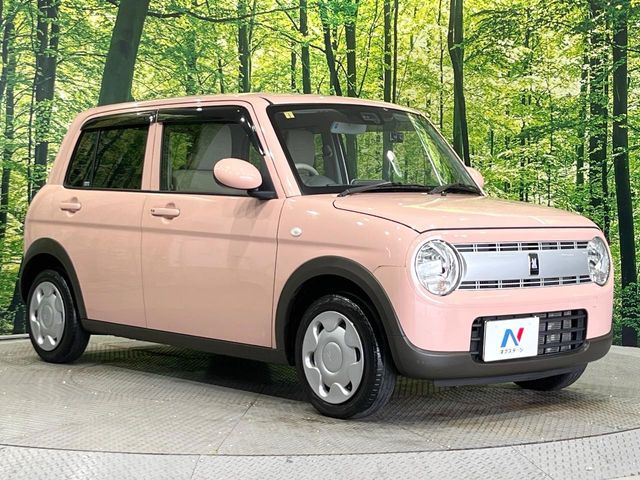 高透明度のガラス皮膜で撥水はもちろん、上質なツヤ・光沢を実現。紫外線や酸性雨から大切な愛車を保護し、色あせ・劣化を防止。「弾スプラッシュコート」、「弾プリミッサコート」からお選びいただけます。