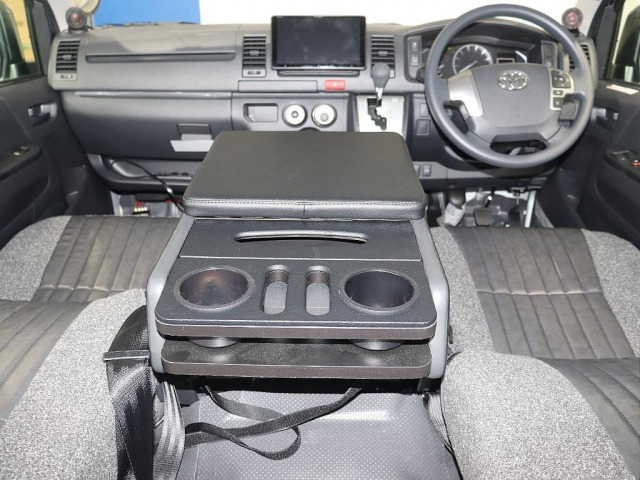 ハイエースバン2.8 DX ロング ディーゼル