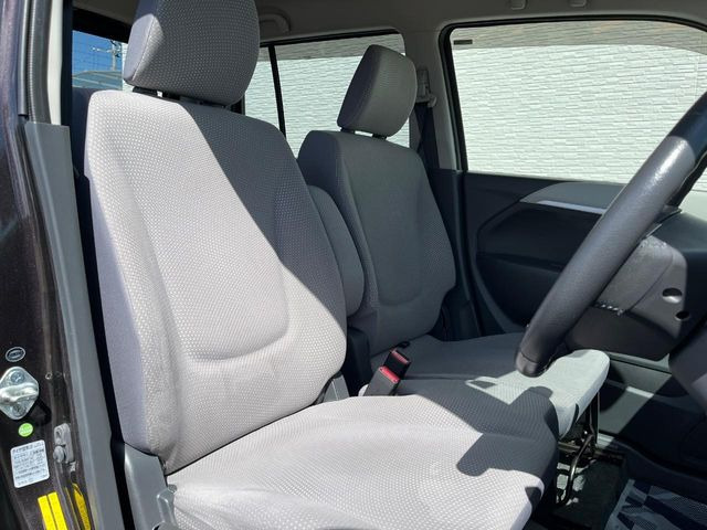 �^�]�ȃV�[�g���͎g�p�������Ȃ��A�ǍD�ȏ�ԂƂȂ��Ă��܂��B���J�Ɏg���Ă������Ƃ��悭�킩��܂��ˁB