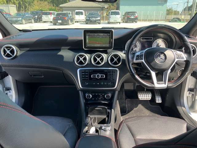 ���U�[�ɐԂ��X�e�B�b�`�ō�����������I�V����