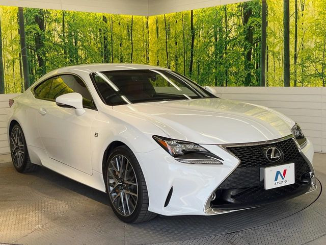 高透明度のガラス皮膜で撥水はもちろん、上質なツヤ・光沢を実現。紫外線や酸性雨から大切な愛車を保護し、色あせ・劣化を防止。「弾スプラッシュコート」、「弾プリミッサコート」からお選びいただけます。