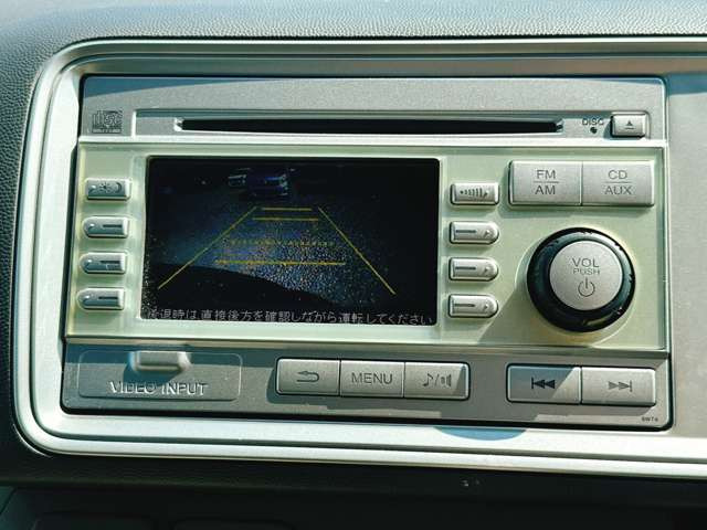 【バックカメラ】後方確認や車庫入れも安全・快適ですね♪