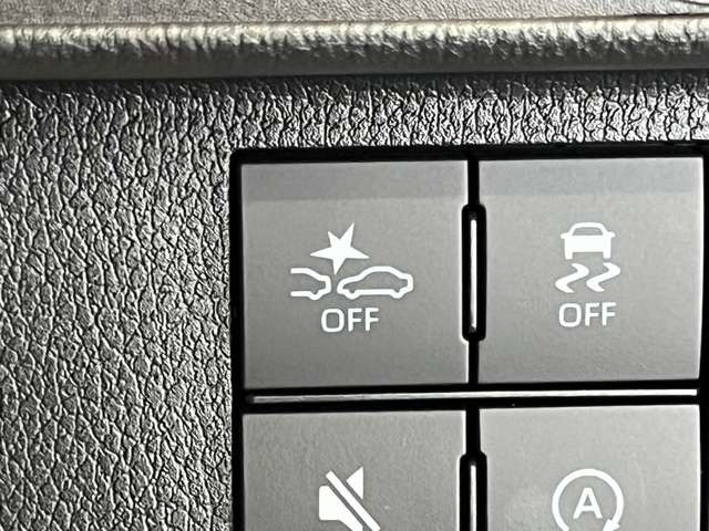 車両や歩行者を検知して、警告音と共に衝突回避や衝突時の被害軽減を支援します!