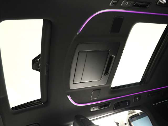 【ツインサンルーフ】サンルーフ装備車両!高級感もアップ、大人気オプション解放感溢れる快適なドライブをお楽しみください♪