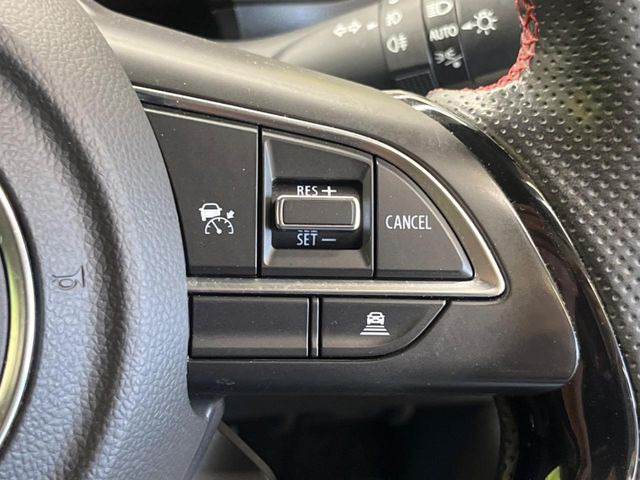 �y�A�_�v�e�B�u�N���[�Y�R���g���[���z�������H�ł̒��������s���y��!!�����ő��x��ۂN���[�Y�R���g���[�����A�Փˌy���V�X�e���ƘA�g���A�O���̎ԗ������m���ĎԊԂ�ۂ悤�ɑ��x���߂��Ă���܂�!!