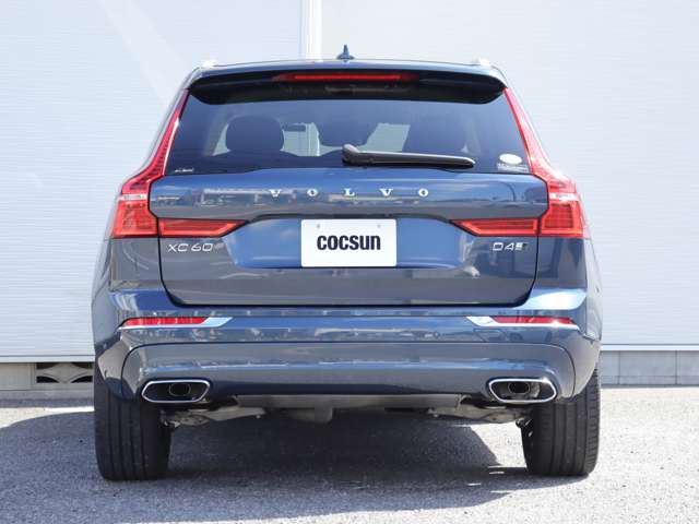 ���s�^�G���W���ɂ̓{���{�̔F�؂��擾����MOTUL�̍����I�C��SPECIFIC RBS0-2AE(0W-20)���g�p���܂��B