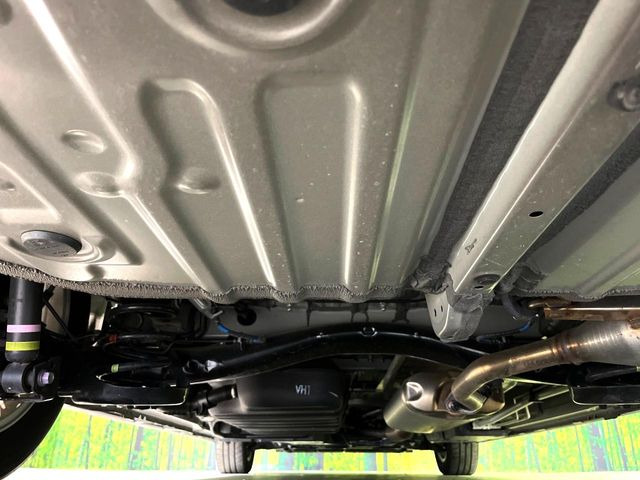 下回りがきれいなうちに、防錆加工の施工がオススメ。降雪地域はもちろん、沿岸部にお住いの方や、趣味でマリン・ウィンタースポーツをされる方にご好評いただいております。