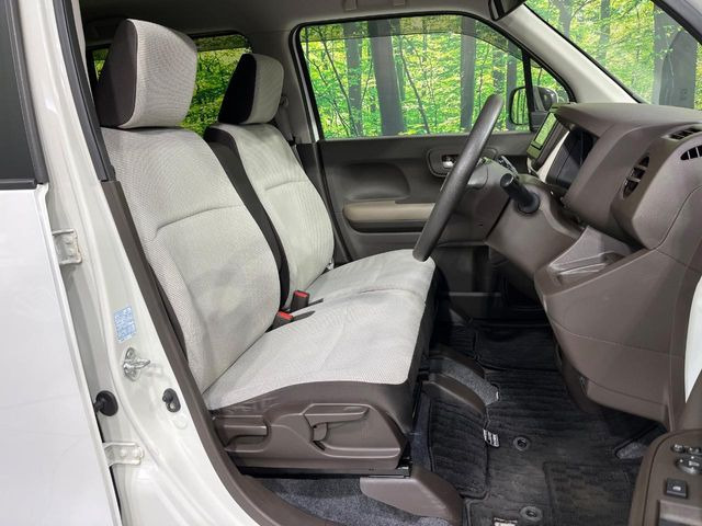 【シートヒーター】寒い日に重宝するシートヒーター!エアコンより早く温まってくれるので寒がりの人も安心ですね♪エアコンの温風は乾燥するから苦手、という方にもをおすすめです。