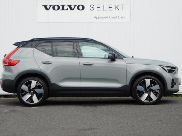 XC40リチャージアルティメット シングルモーター