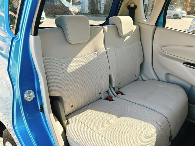 ���Ђł͌��I�������Ԃ𖈌���ʂɎd������s�Ȃ��A�����߂₷�����i�ł��񋟂��Ă���܂���