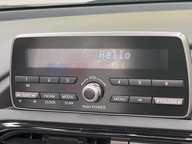 お好きな音楽を車内でお楽しみいただけます♪スピーカー交換・ウーハー追加などの音質向上や、最新ナビ・後席モニター等の取り付けも是非ご相談ください!