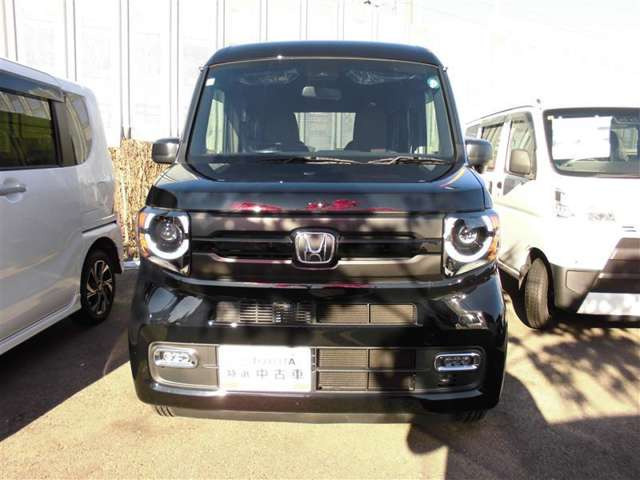 N-VANファン スタイル+ ネイチャー 4WD