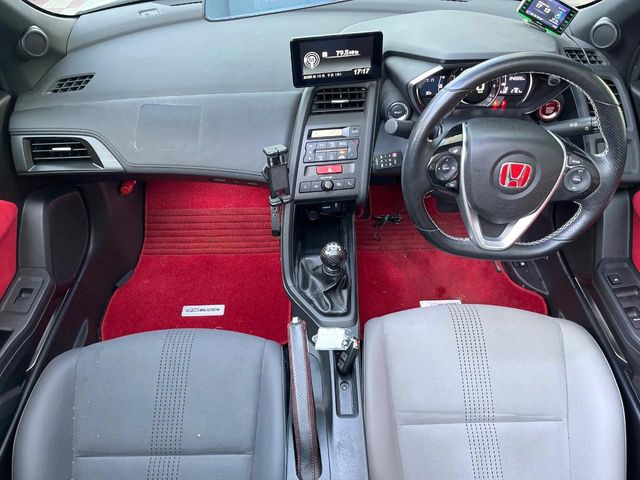 グループ総在庫数約30,000台!!全国の系列店からメーカー・車種問わずご紹介出来るので、あなたにピッタリのお車が見つかるはずです♪まずはお問い合わせ下さい☆