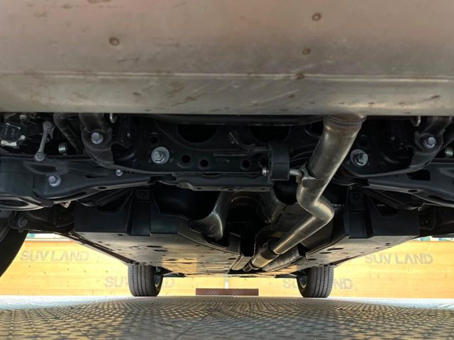 下回りがきれいなうちに、防錆加工の施工がオススメ。降雪地域はもちろん、沿岸部にお住いの方や、趣味でマリン・ウィンタースポーツをされる方にご好評いただいております。