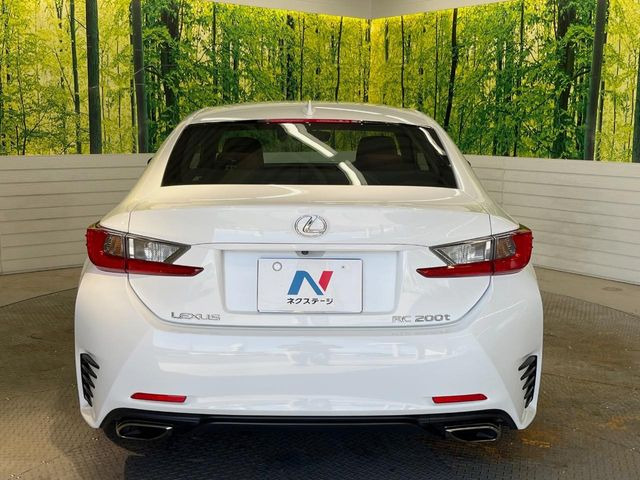 安心の最長10年・走行無制限保証(有償)をご用意。保証内容も充実はもちろん、無料点検&オイル交換や、年中無休の全国・24時間ロードサービスも付帯されておりますのでご安心下さい。